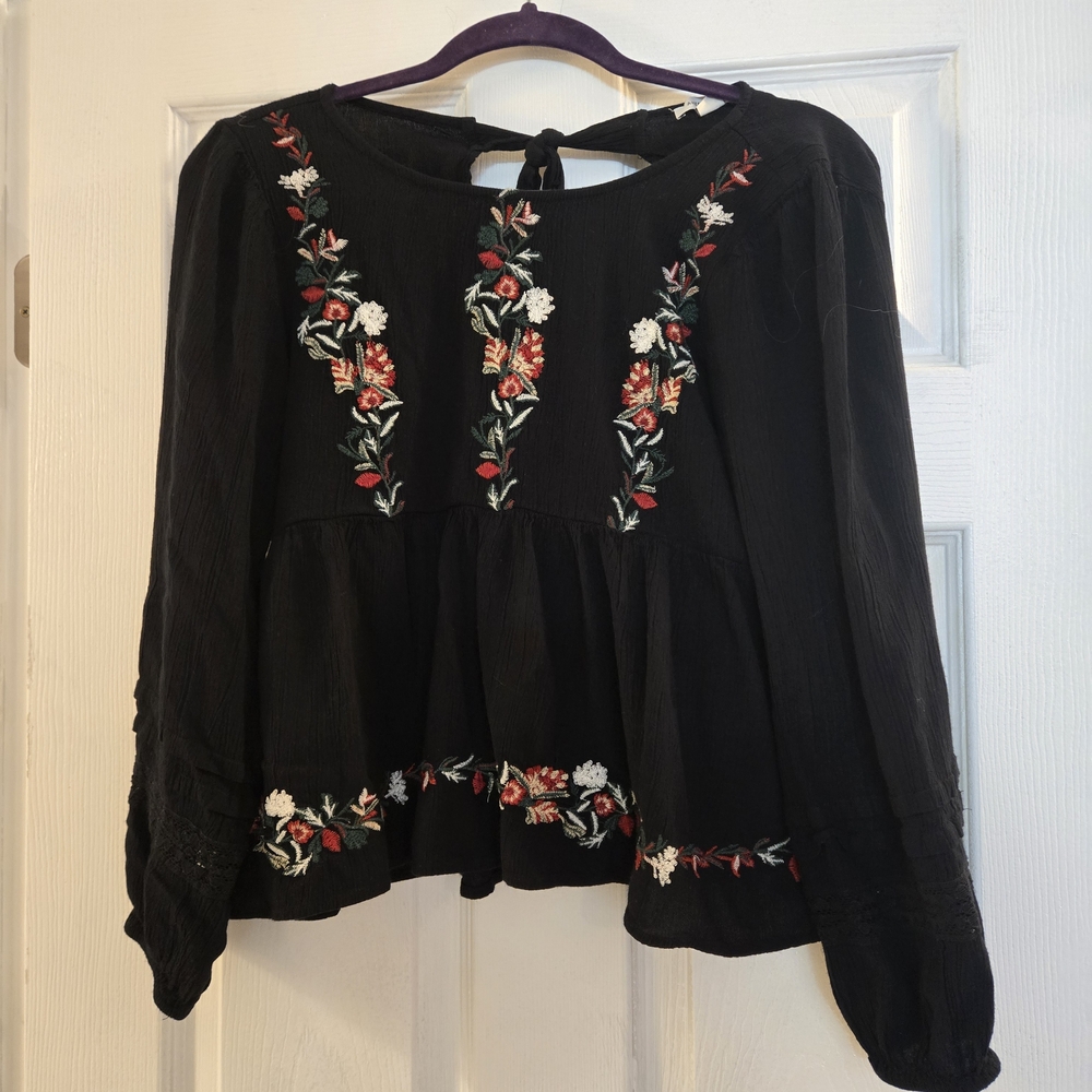 3 For 20 American Eagle Outfitters Black Floral Embroidered Blouse